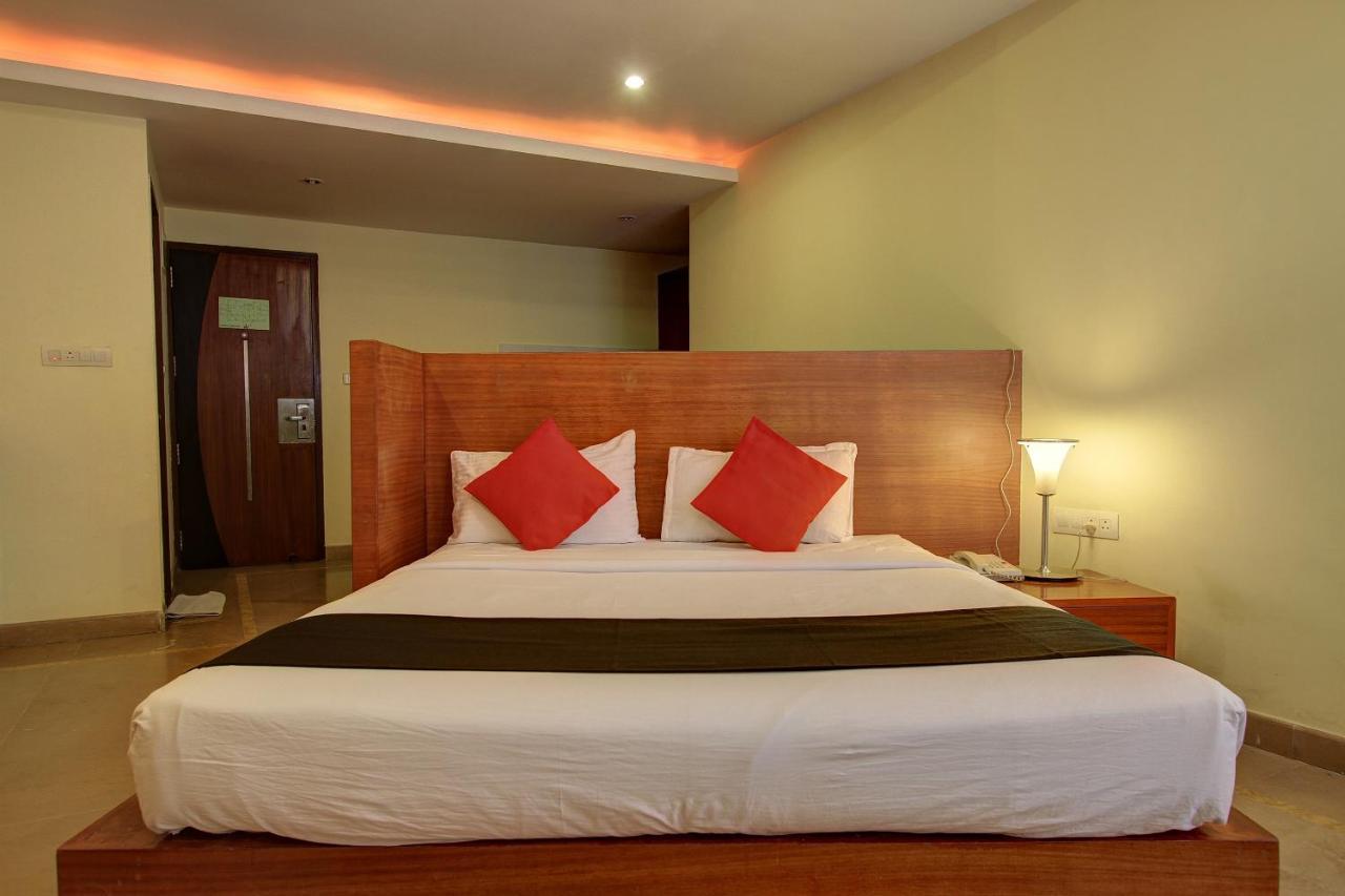 Capital O 80566 Hotel Mayank Bilāspur Zewnętrze zdjęcie