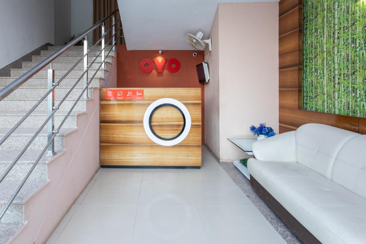 Capital O 80566 Hotel Mayank Bilāspur Zewnętrze zdjęcie